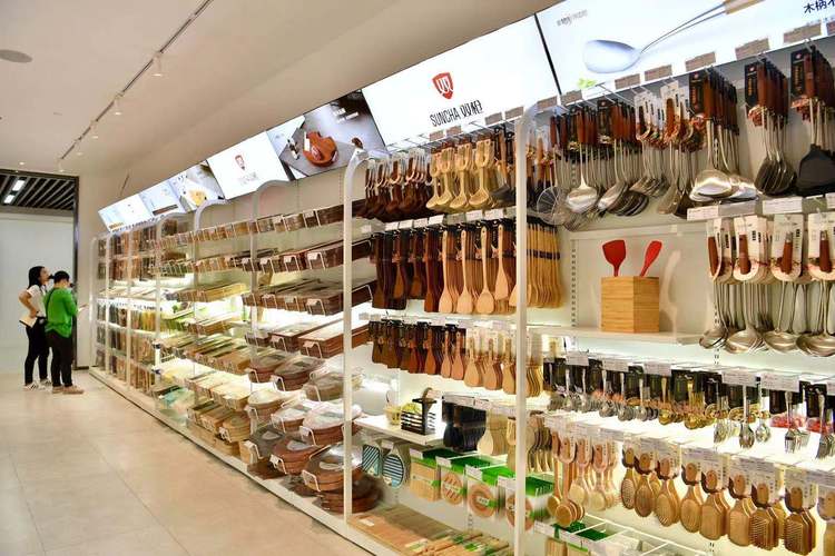 開業(yè)2小時(shí)銷售破千萬(wàn)!華南地區(qū)最大的日用百貨供應(yīng)地迎"開門紅"